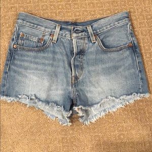 Levi’s 501 denim shorts